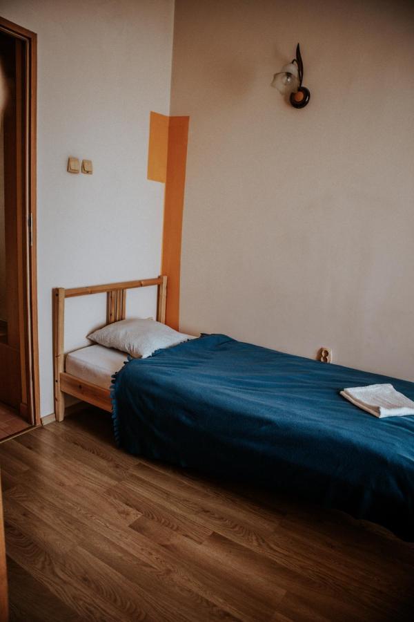 Cozy And Cheap Room In Old Town Krakow Ngoại thất bức ảnh